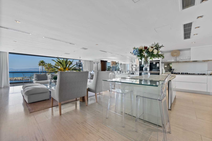 3 Bedroom Property for Sale in Mouille Point Western Cape